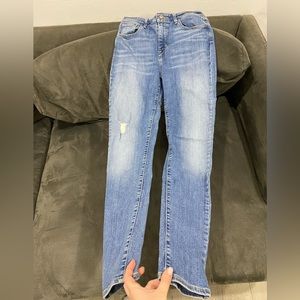 Levi’s High Waisted Light Wash Jeans